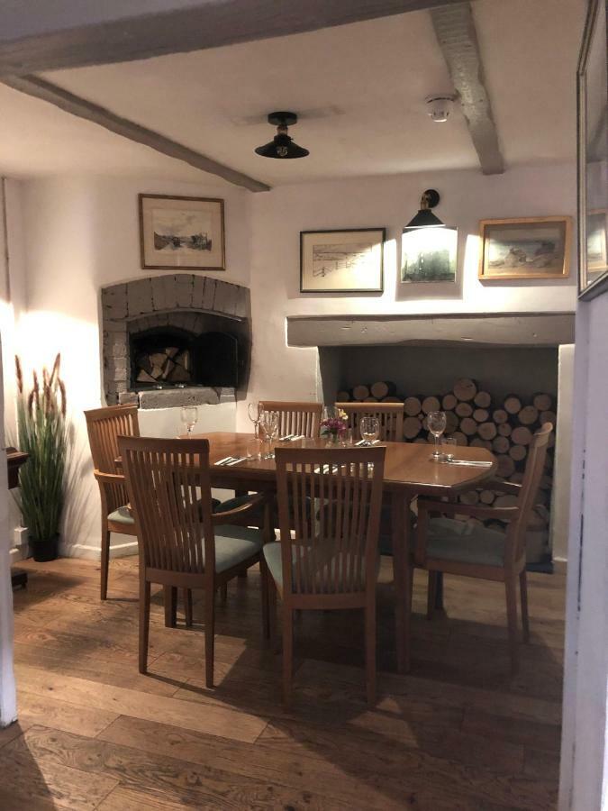 The George At Nunney Hotel Exterior photo